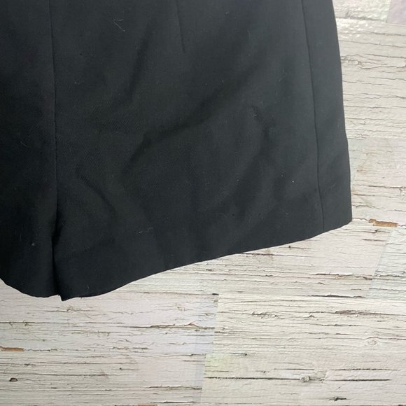 Ochirly black shorts size medium - Picture 5 of 11